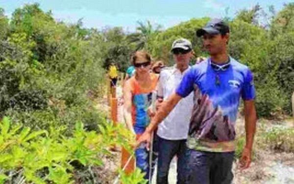 Arambaré inaugura primeira trilha acessível do estado