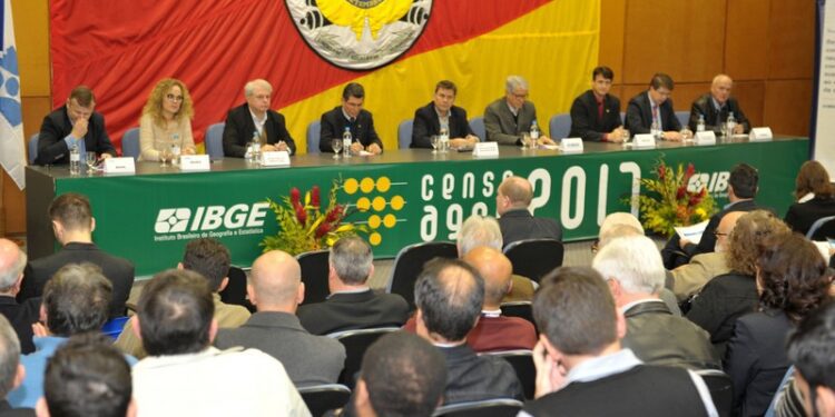 Censo Agropecuário vai contratar 18 mil pessoas para colher informações