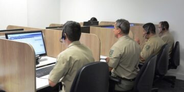 Chamadas indevidas para o 190 chegam a 53% no primeiro semestre