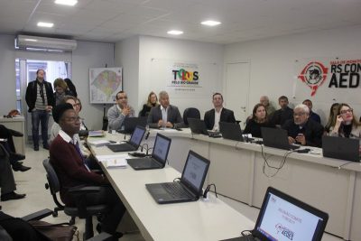 Vereadores de vários municípios participaram do encontro realizado em Taquari (Foto: Paulo Ricardo Schneider)