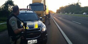 Viagem Segura de Nossa Senhora Aparecida fiscaliza mais de 28 mil veículos