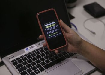 Ministério da Saúde quer combater fake news com serviço pelo WhatsApp