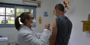 Vacinação da Covid alcança 50,3% da população