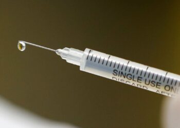 Avanço em vacina contra covid-19 aumenta esperanças