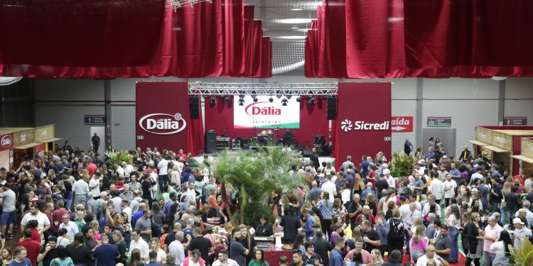 Suinofest 2023:expectativa para último final semana é bater 3,5 mil ingressos vendidos no Salão Gastronômico 