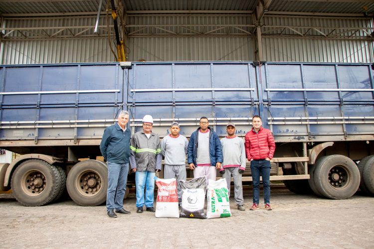 União entre cooperativas do Paraná e do RS