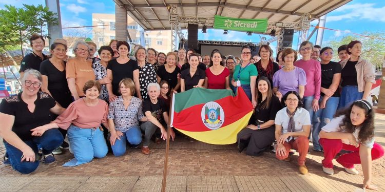 Coqueiro Baixo encerra Semana Farroupilha com apresentações, gincana e fandango
