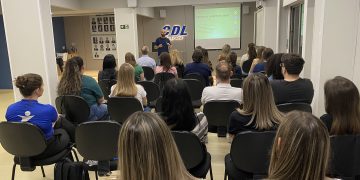 CDL Lajeado reúne associados em palestra sobre gestão inteligente de crédito