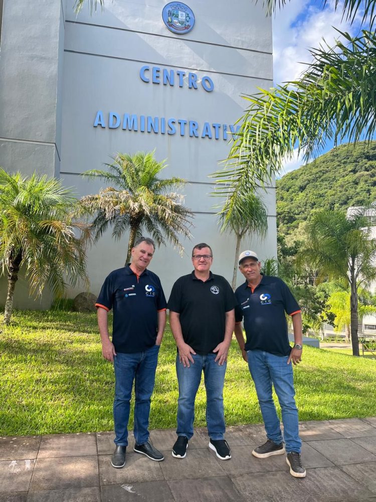 Coqueiro Baixo é contemplado com obra para construção de muros gabião