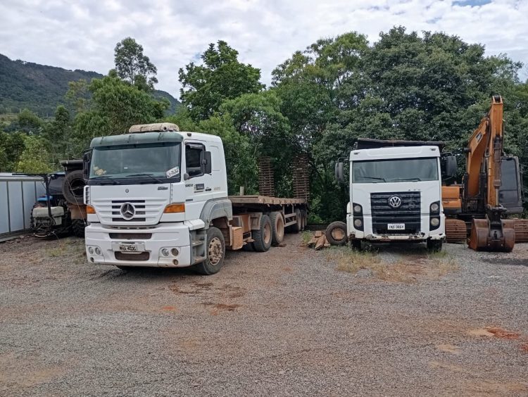 Roca Sales arrecada cerca de R$ 486 mil em leilão de veículos e equipamentos