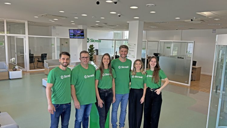 Sicredi reinaugura agência em Doutor Ricardo