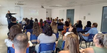 ACI-E debate impactos da NR 01 e saúde mental no ambiente empresarial