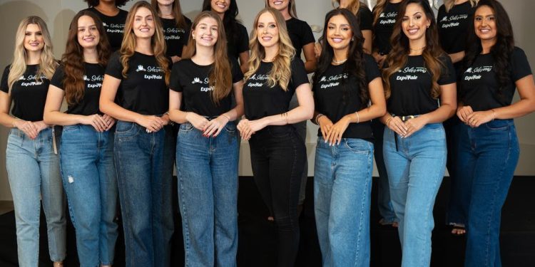 Dezesseis candidatas concorrem à corte da Expovale 2026