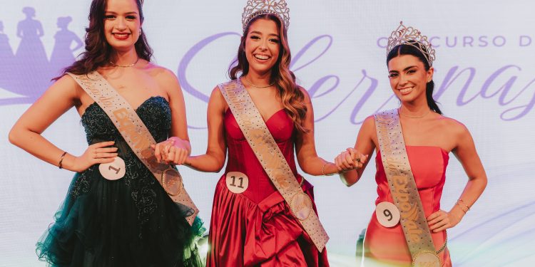 Mariana Vale Brito, de Lajeado, é eleita rainha da Expovale 2026