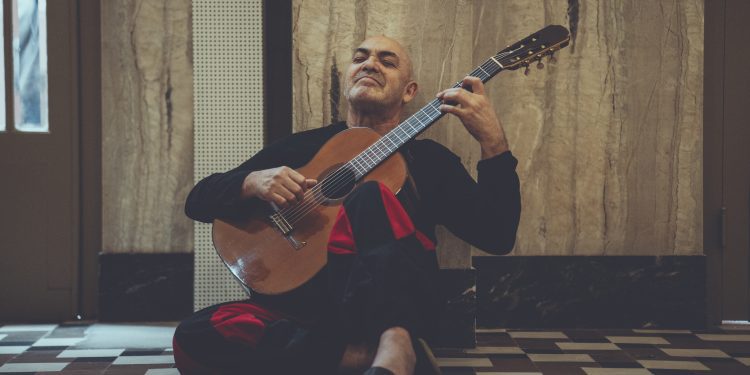 Festival itinerante reúne mais de 40 violonistas e percorre cinco cidades do RS com oficinas e recitais