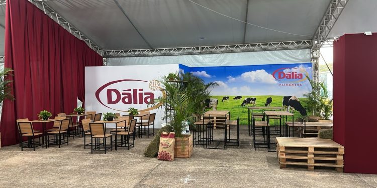 Dália estará novamente presente na Fenachim