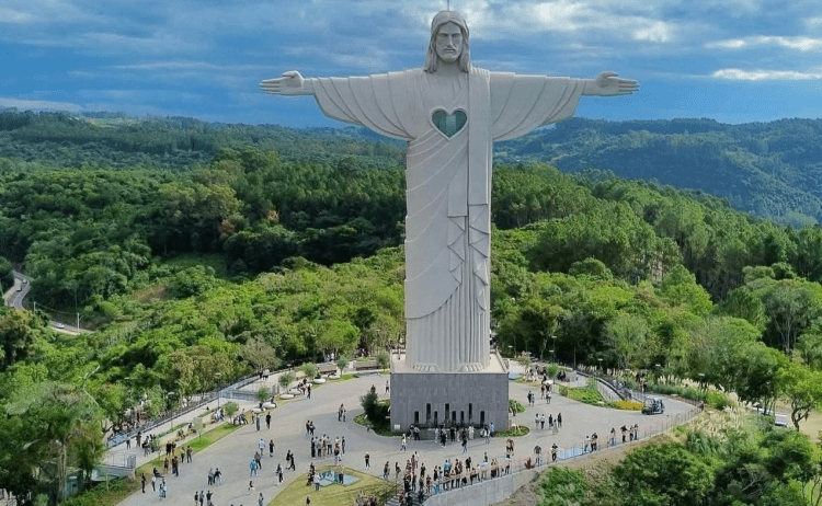 Complexo Cristo Protetor celebra um ano neste domingo