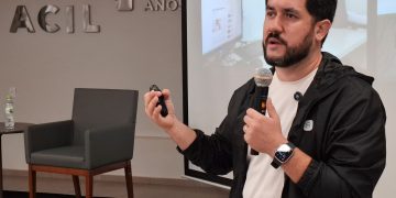 Na Acil, CEO da Clínica Experts fala sobre as experiências que contribuem para o crescimento das empresas