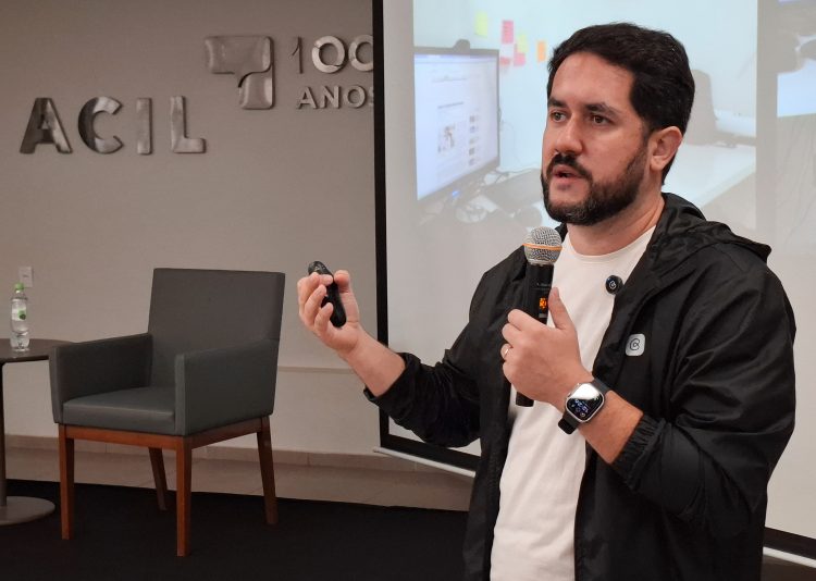 Na Acil, CEO da Clínica Experts fala sobre as experiências que contribuem para o crescimento das empresas
