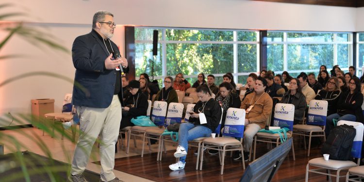 III Seminário de Inovação reúne mais de 200 participantes na 7ª Jornada Técnica do Setor Alimentício