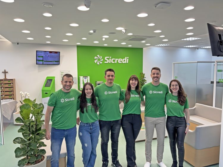 Sicredi reinaugura agência em São Valentim do Sul