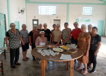 Oficina valoriza criatividade e convivência entre mulheres