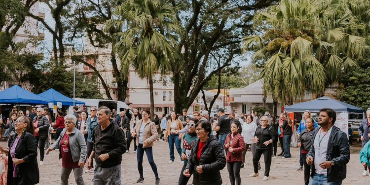 Prefeitura de Encantado promove Feirão de Empregos durante o Prefeitura na Comunidade