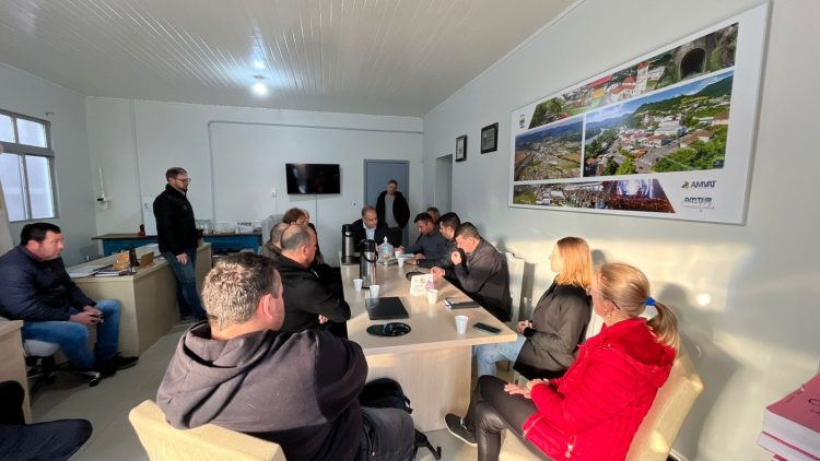 Prefeitura de Roca Sales define reabertura temporária do desvio da ponte após reunião com construtora