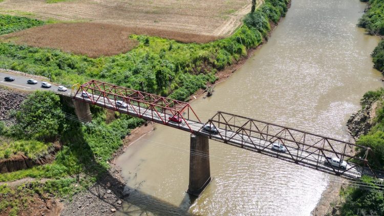 Secretário da Defesa Civil Nacional inaugura obras e faz anúncios pelo Vale