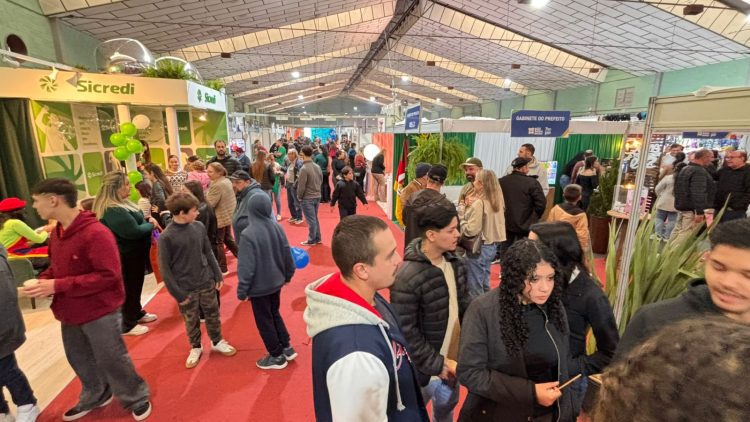 Mais de 30 mil visitantes celebram a maior Expofeira da história