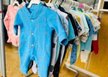 Varal Solidário reforça pedido por cobertores e roupas de inverno em Estrela
