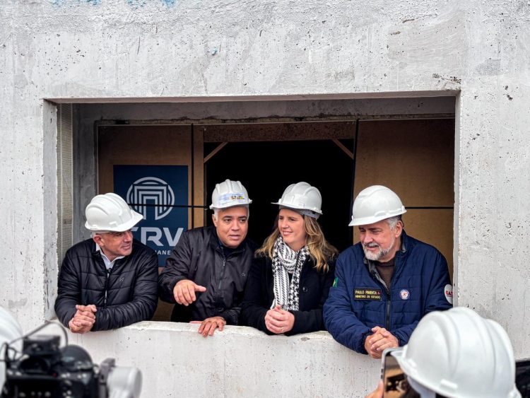 Com investimento federal de R$ 160 milhões, Estrela inicia obra de 800 moradias