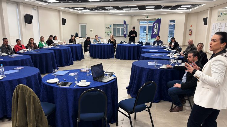 Comissão da Expovale Construmóbil 2026 aproxima Câmara de Vereadores da organização da feira