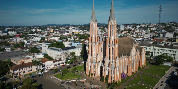 Venâncio Aires sedia encontro que projeta destinos dos Vales