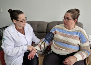 Com atendimento domiciliar, Saúde + Perto de Você leva cuidado onde o paciente está
