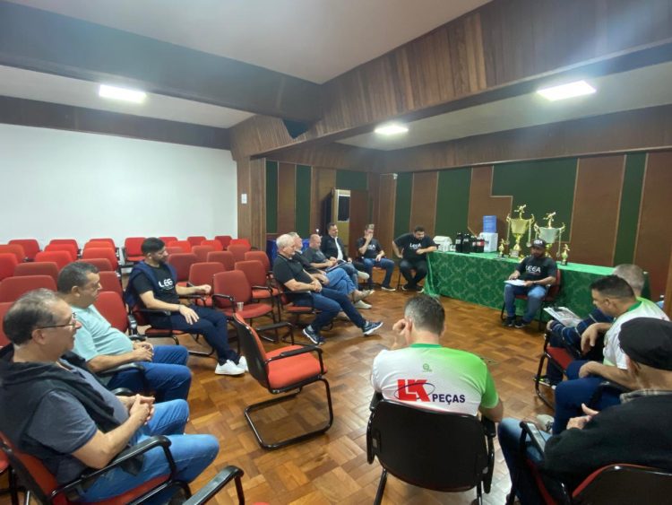 Reunião define início do Campeonato Municipal de Bochas e reforça valorização das tradições italianas.
