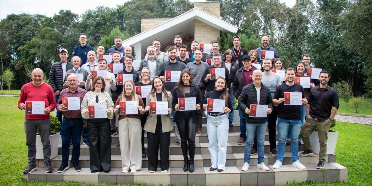 Dália realiza 2º encontro da Academia de Vendas