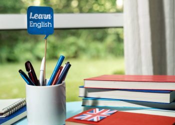 Do spoiler ao feedback: expressões em inglês ganham cada vez mais espaço no cotidiano