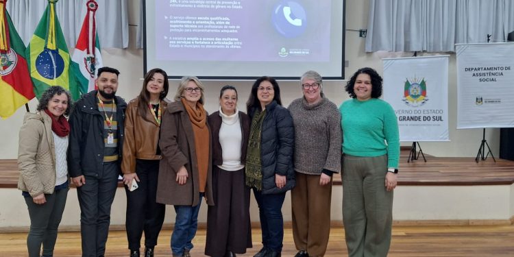 Roca Sales participa de encontro regionalizado de apoio técnico à Assistência Social