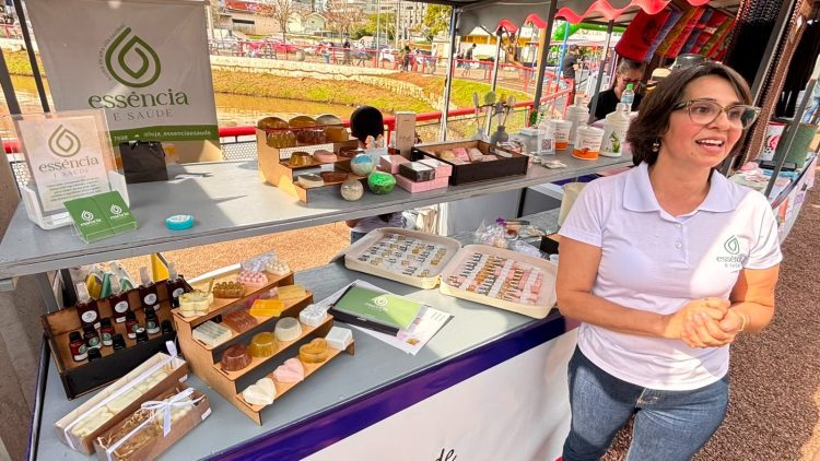 Festival transforma fluxo turístico em negócios para pequenos empreendedores