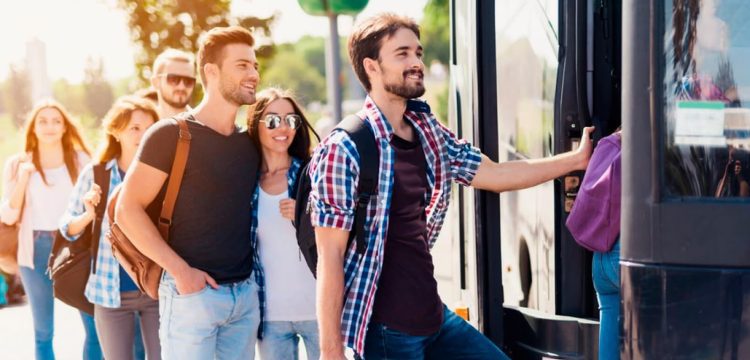 Encantado publica novo chamamento público para auxílio ao transporte de estudantes