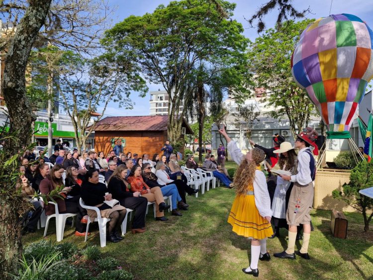 Feira do Livro é lançada com convite para uma grande viagem pela leitura