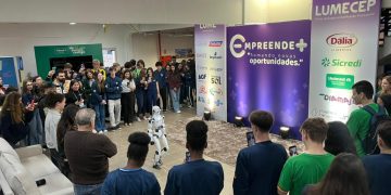 Através do LUMESE, Empreende + reúne 500 estudantes no Encanta Hub