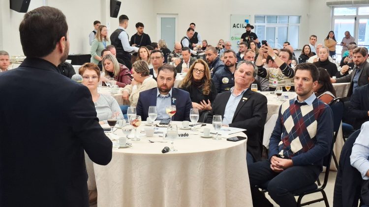 Infraestrutura estratégica, competitividade e educação técnica: Gabriel Souza projeta o futuro do RS em Reunião-Almoço da ACIL e CIC VT