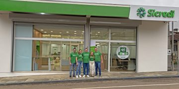 Sicredi reinaugura agência em Relvado
