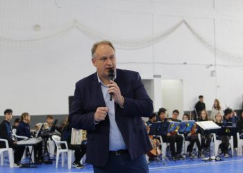 Roca Sales realiza Ato Cívico Municipal em celebração à cidadania e à história