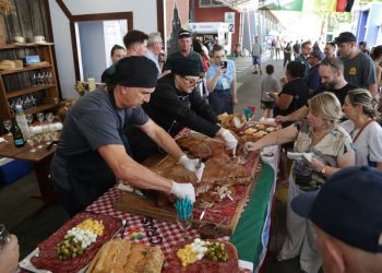 Edição passada teve degustações gastronômicas (Divulgação)