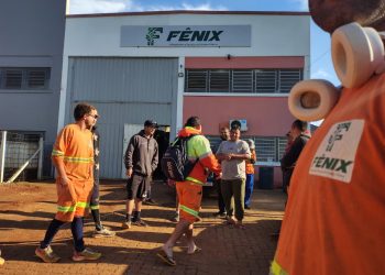 LAJEADO – Trabalhadores encerram paralisação e retomam coleta de lixo