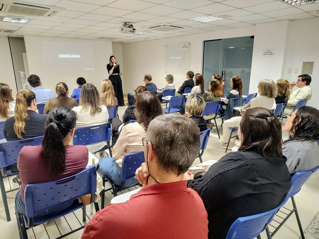 Palestrante Karine Luiza, gestora da Casa Hermosa.