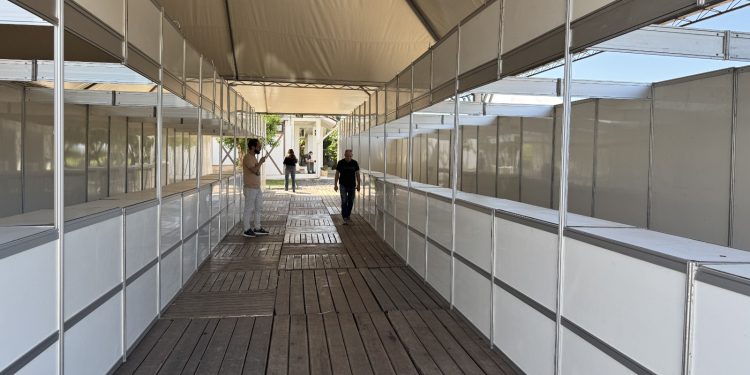 ARROIO DO MEIO – Estrutura da 4ª Feira Agrícola de Arroio do Meio começa a ganhar forma e movimenta Forqueta